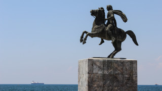 Причината за смъртта на Александър Македонски е била панкреатична некроза