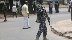 Младежи обградиха и убиха 16 нигерийски войници