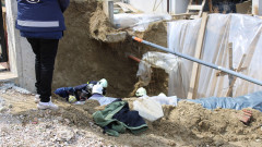 Мъж е загинал в Благоевград, след като бил затрупан в изкоп в двора си