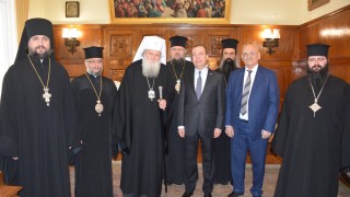 Негово Светейшество Българският патриарх Неофит прие премиера на Русия Дмитрий