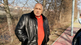 Вече сме много недоволни защото когато трябваше да даваме милиони