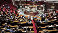 Франция обмисля да закрепи правото на аборт в конституцията