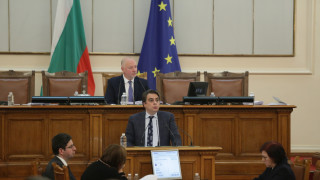 ПП иска баби и дядовци след 6 ия месец от раждането