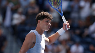 До момента Бен Шелтън се представя убедително на последния за