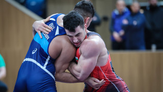 Във втория ден на турнира Дан Колов Никола Петров