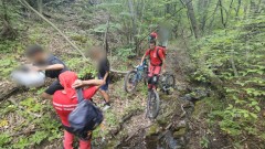 Спасиха три деца, изгубили се в гората край Сливен