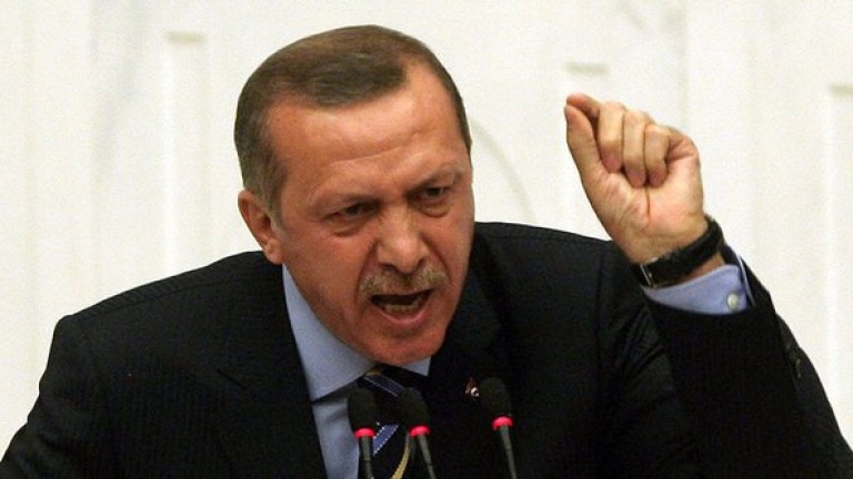 Терористите от летището принадлежат на ада, гневен Ердоган 