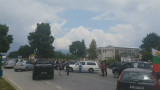 Протест срещу скъпите горива затвори път за Гърция