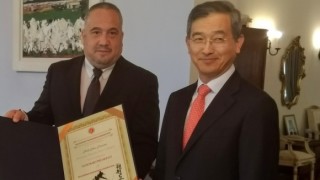 Посланикът на Южна Корея в България стана почетен президент на олимпийското ни таекуондо