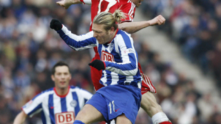 Байерн без Ван Бомел за месец