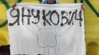 Киевчани останаха по улиците, Янукович преговаря