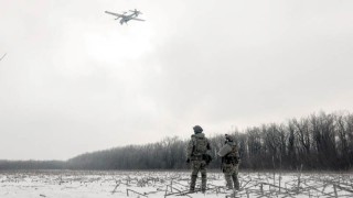 Няколко безпилотни летателни апарата са навлезли в въздушното пространство на