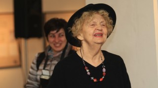 Приятно ми е да получавам награди още по приятно ми е