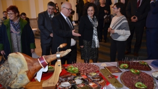 В топ 8 на ЕС сме по брой храни и напитки със защитени наименования