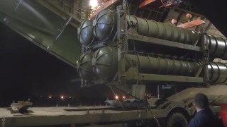 Разполагането на противовъздушната система С 300 от страна на Русия в