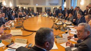 Екшън в бюджетна комисия Тя бе изтеглена по рано което вбеси