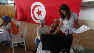 От Външното министерство на Тунис съобщиха в петък че е