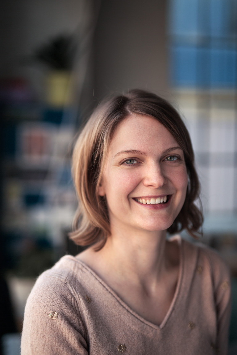 Режисьорката на "Нина Роза" Женвиев Дулуд дьо Сел