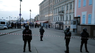 Дронове достигнаха до Санкт Петербург