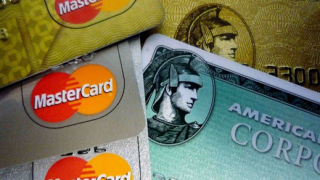 Следващият балон - кредитните карти