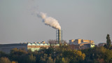  Китайска стоманодобивна фабрика покрива град в Сърбия с червен прахуляк, сее рак 
