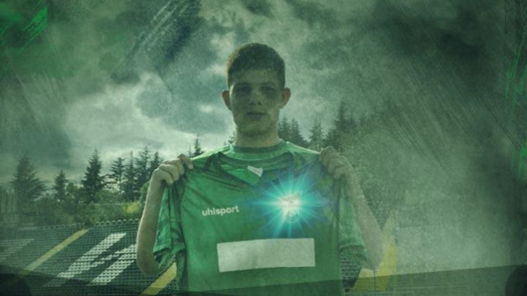 Младок подписа първи професионален договор с Пирин