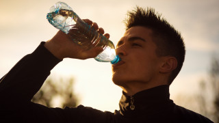 Какво се случва тялото, когато пием достатъчно вода