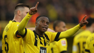 Английският Нюкасъл проявява интерес към футболиста на Борусия Дортмунд Юсуфа