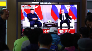 Севернокорейският лидер Ким Чен Ун продължи дългото си пътуване до