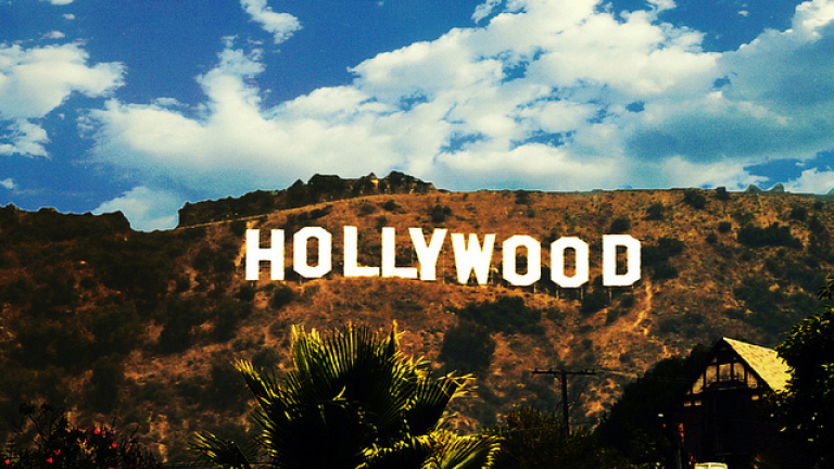 Холивуд поддържа 3,6 милиона работни места и дава $177 милиарда заплати