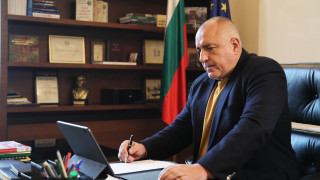 Купуваме лекарства за лечение на коронавирус от Китай Това реши