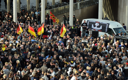Германия позволи на "Хулиганите" да протестират срещу салафизма