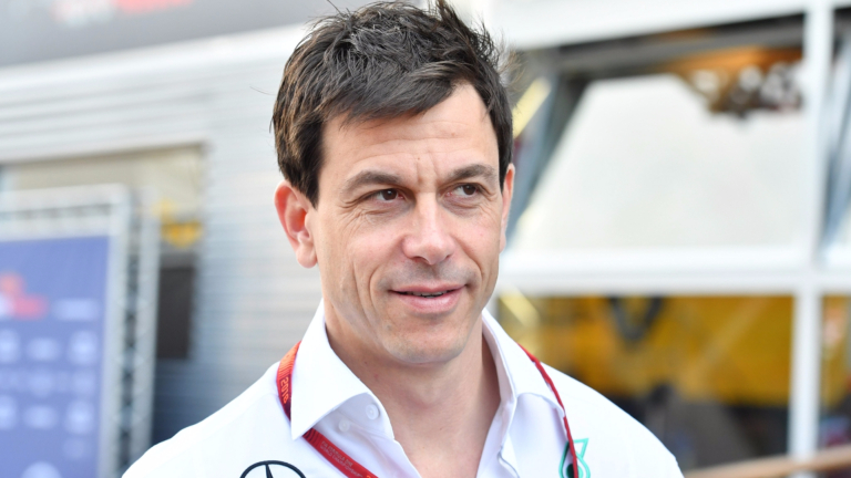 Босът на Мерцедес: Има части от болида ни, които искам да отрежа