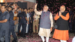 Премиерът на Индия Нарендра Моди се срещна с лидерите на