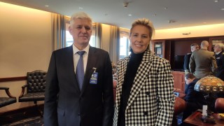 Министърът на отбраната Димитър Стоянов участва в поредното заседание на