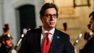 Клаузата за добросъседски отношения е задължителна и тя трябва да