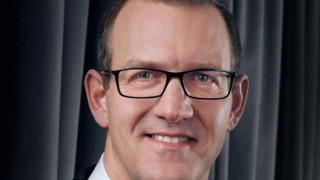 След близо 2 десетилетия доминация Катарският суверенен фонд отстъпва позицията