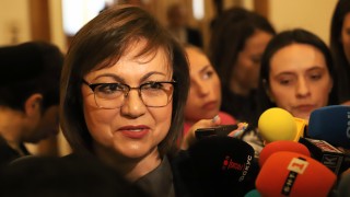 Никакви оценки няма да дам за преговорите между първите две