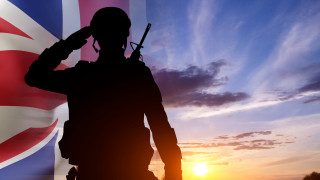 Великобритания ще трябва да осигури над 800 млрд паунда ново