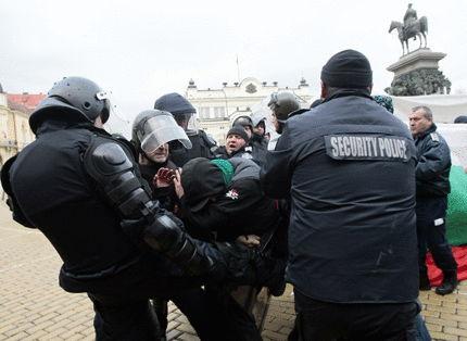 Малина търси танцьори