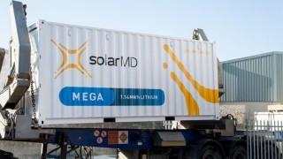 Фабрика за сглобяване на батерии за съхранение на енергия беше