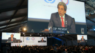 Световните лидери се споразумяха за борбата с климатичните промени 