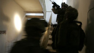 78 загинаха при експлозия на кола-бомба в Багдад