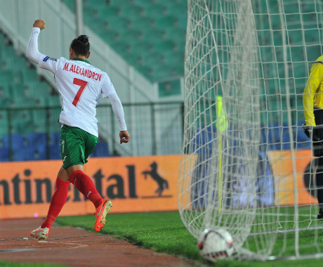 ГЛЕДАЙ ТУК: България - Азербайджан 2:0