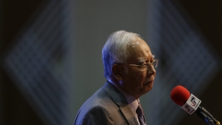 Бившият министър председател на Малайзия Наджиб Разак разкритикува полицейските акции срещу