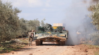 Двама турски войници убити при нападение в Сирия