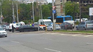 Нов пътен инцидент е станал на столичния бул Сливница съобщи