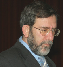 Филип Димитров напусна парламента