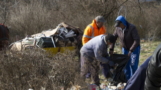Откриха яма с животински отпадъци в квартал Индустриален в Стара