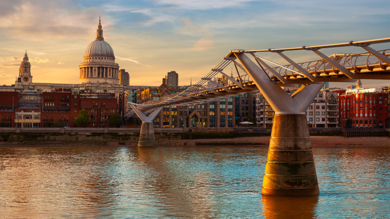 Лондон е един от най-населените и космополитни мегаполиси в света.